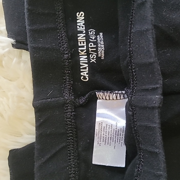Calvin klein leggings, Girls, size 4 - Picture 2 of 3